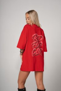 ДЪЛГА ТЕНИСКА-РОКЛЯ “RED FLAG”